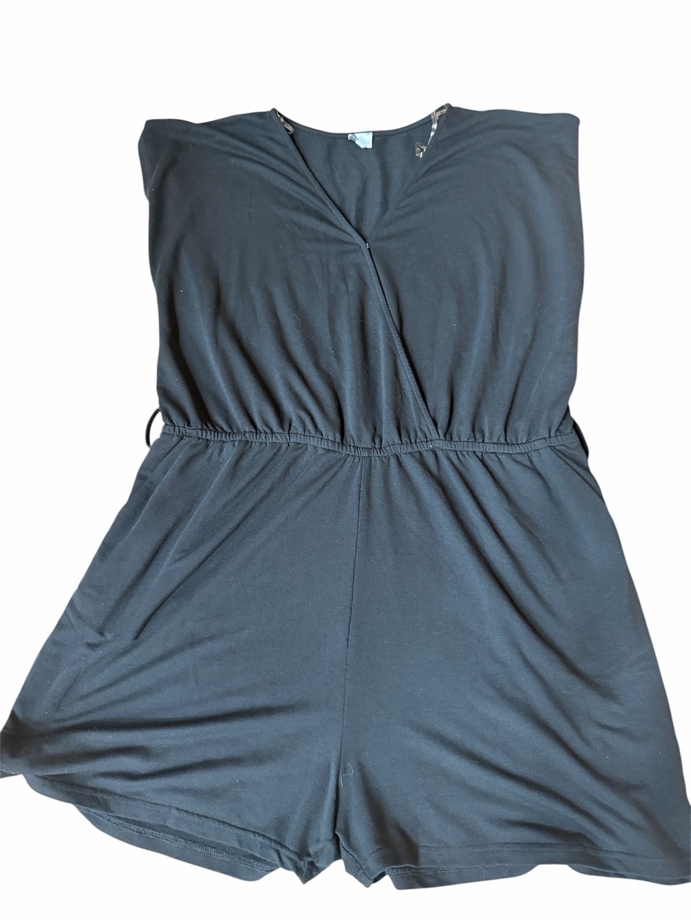 Cozy Casual Black V-Neck Sleeveless Romper
